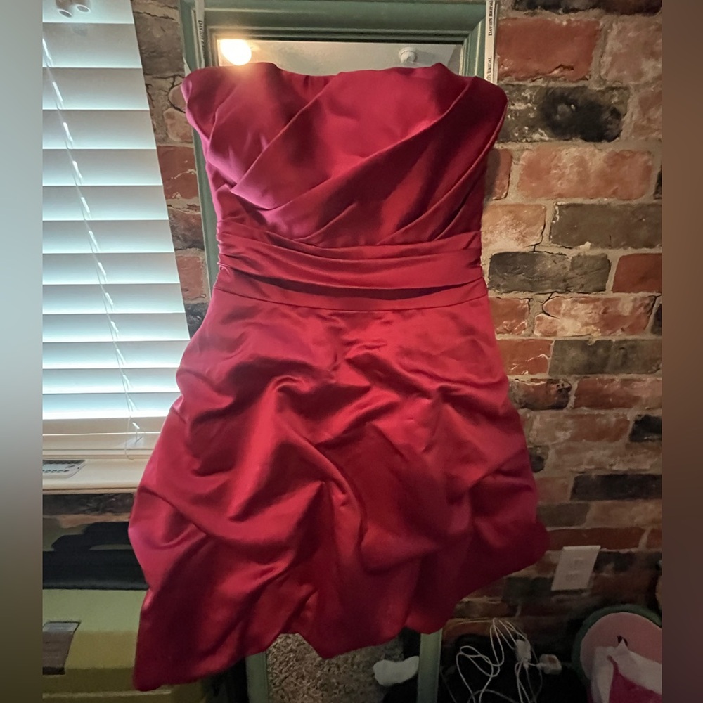 kinda short strapless pink dress